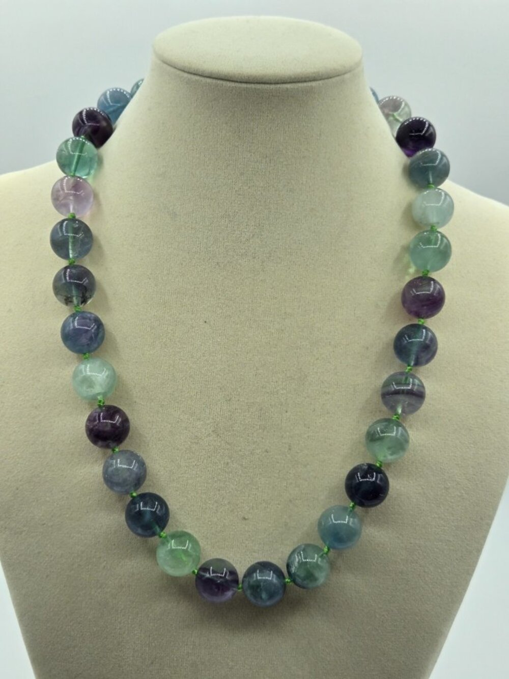 Rainbow Fluorite 14-16 mm Bead Necklace Semi-Precious Gemstone Butterfly Clasp - Picture 2 of 7